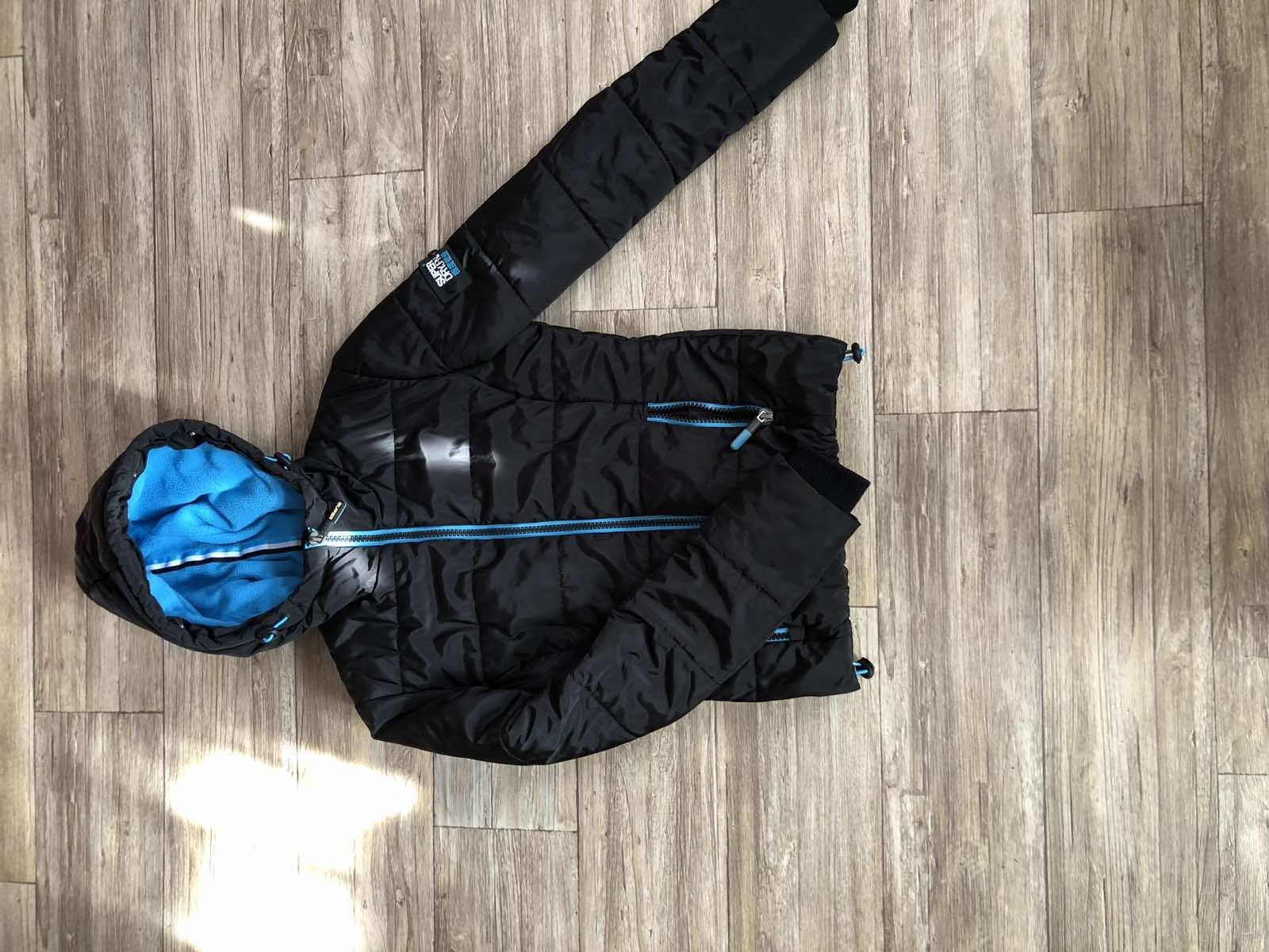 Демісезонна курточка  Superdry
