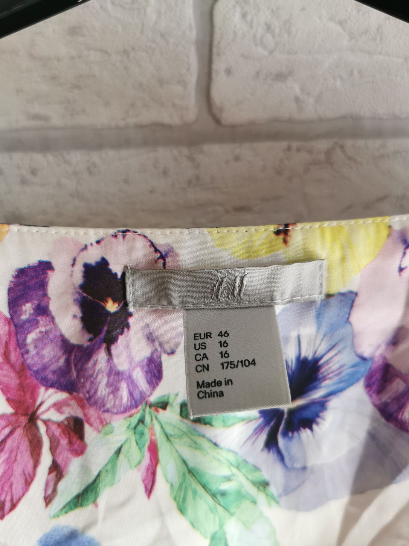 Śliczna bluzka w kwiaty r. 46 H&M