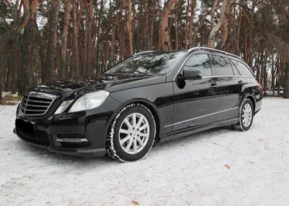 Мерседес универсал Е220