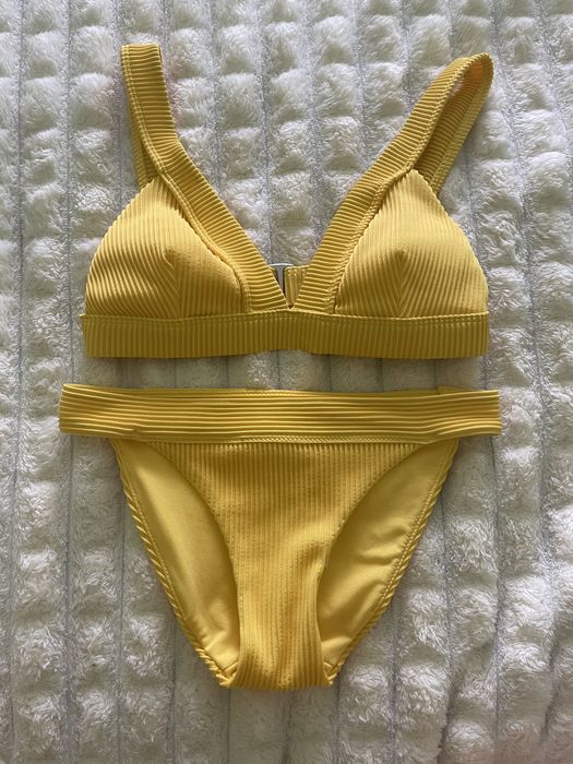 Стильний купальник 2024