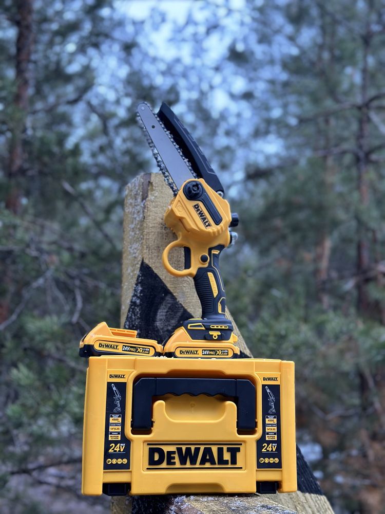 Аккумуляторная мини пила Dewalt DCM 160 N