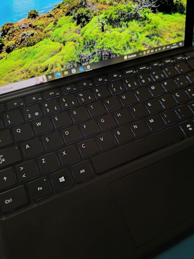 Microsoft surface pro 5