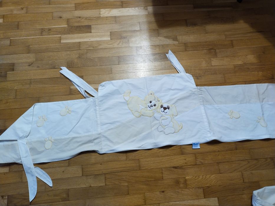 Pościel do łóżeczka Feratti