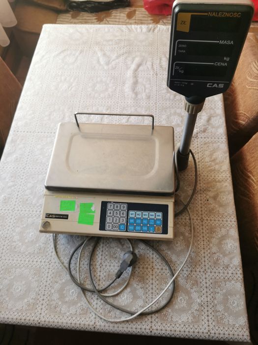 Waga sklepowa, kasowa. 
Waga sprawna z legalizacją do 31.03.26.
Waga s