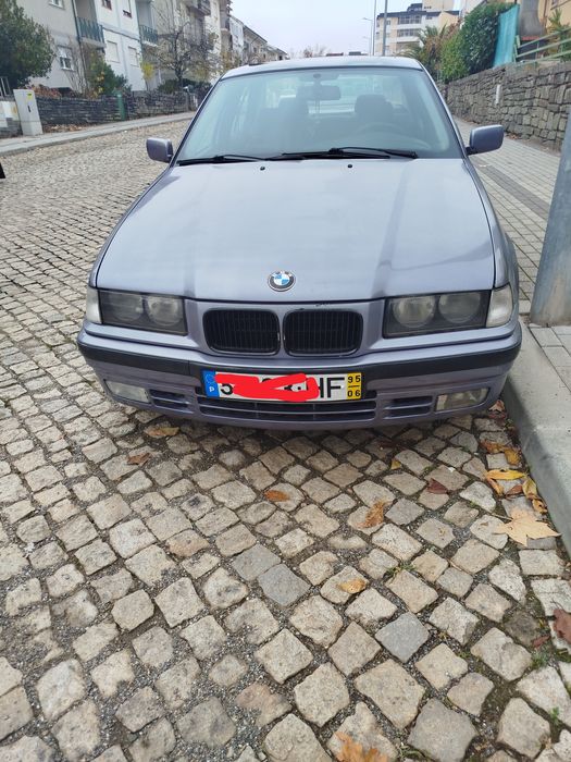 Carro BMW  318 TDS