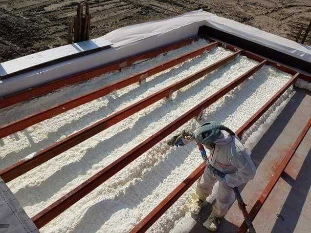 Ocieplanie Ocieplenie Izolacja dachu poddasza ścian piana pianka PUR