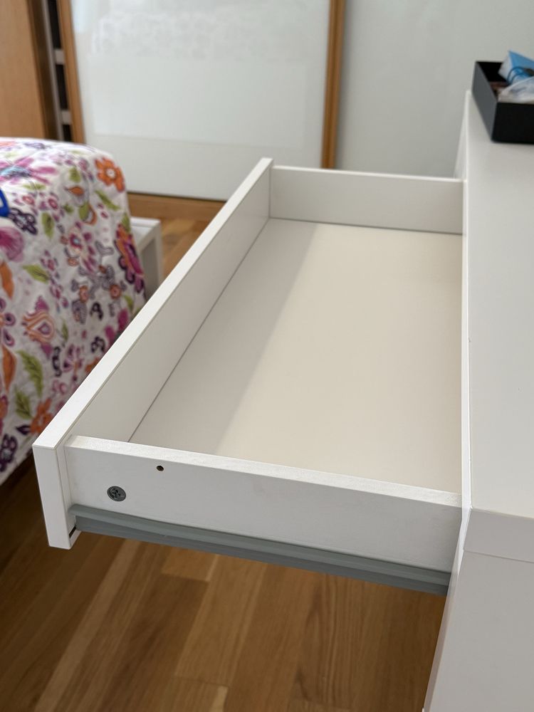 Secretária Micke Ikea + módulo adicional com muito pouco uso!