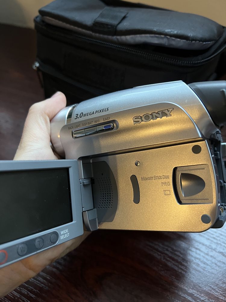 Sony DCR-HC96E stara kamera analogowa, handycam