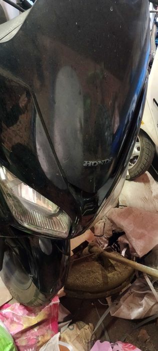 Максі скутер Honda Forza 250