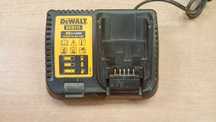 Ładowarka do akumulatorów DEWALT DCB115 -Komis MADEJ Dębica
