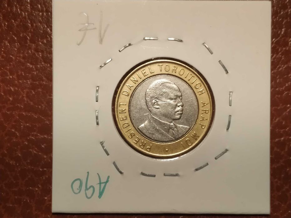 A90 moeda de 10 shillings de 1997 - Quénia
