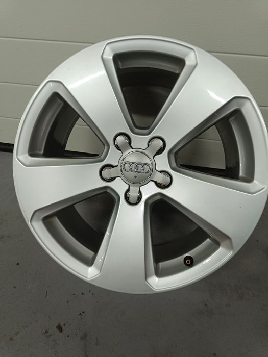 Alufelga 17" 5x112 8V0 Audi A3 8V pojedyncza