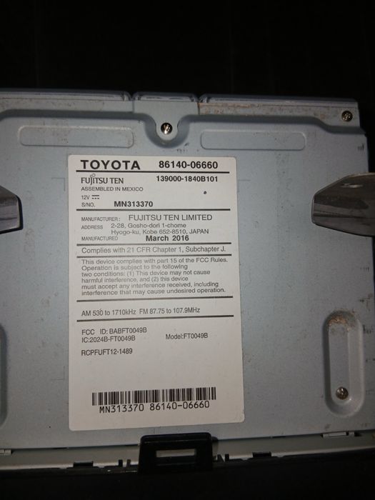 Оригінальна магнітола Toyota Fujitsu Ten