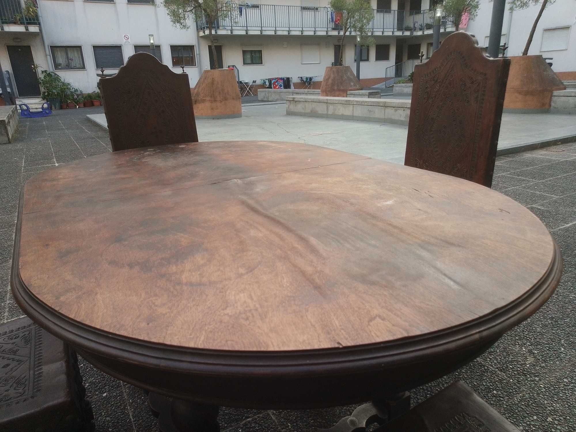 Mesa dos cardeais