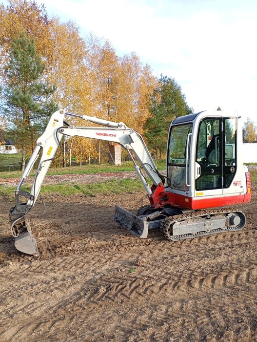 Takeuchi TB125 minikoparka koparka JCB Kubota Hitachi CAT