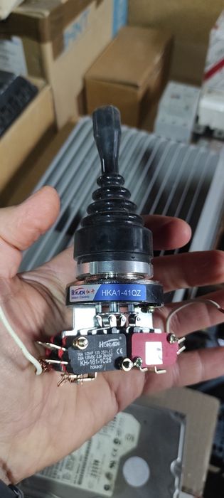 Промисловий джойстик HOKAN Electric HKA1-41QZ