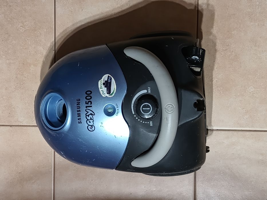 Пылесос Samsung 1500