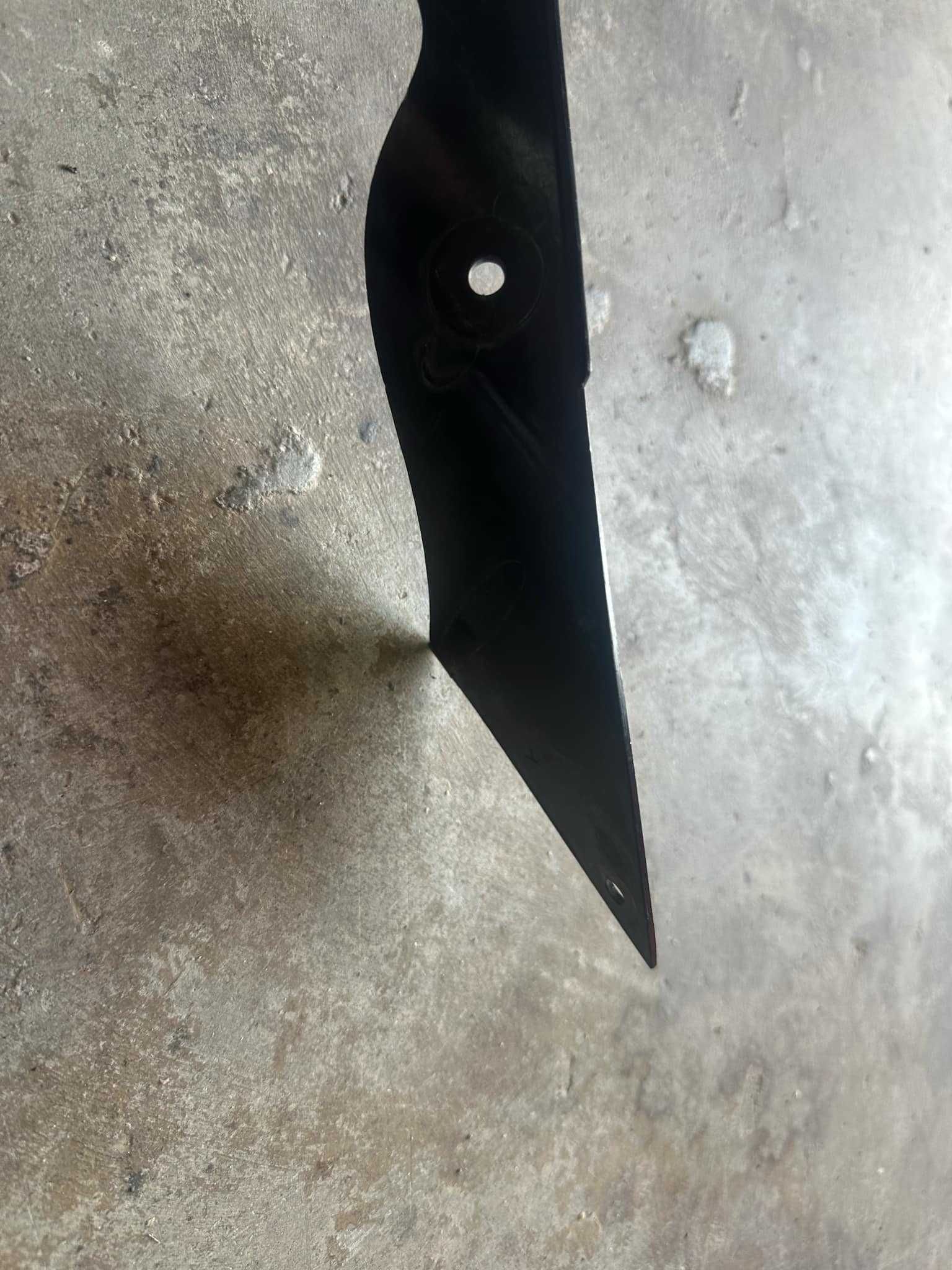 Wypełnienie Czaszy Owiewki Boczka LEWE Yamaha R6 RJ05 RJ09 5SL 03-05