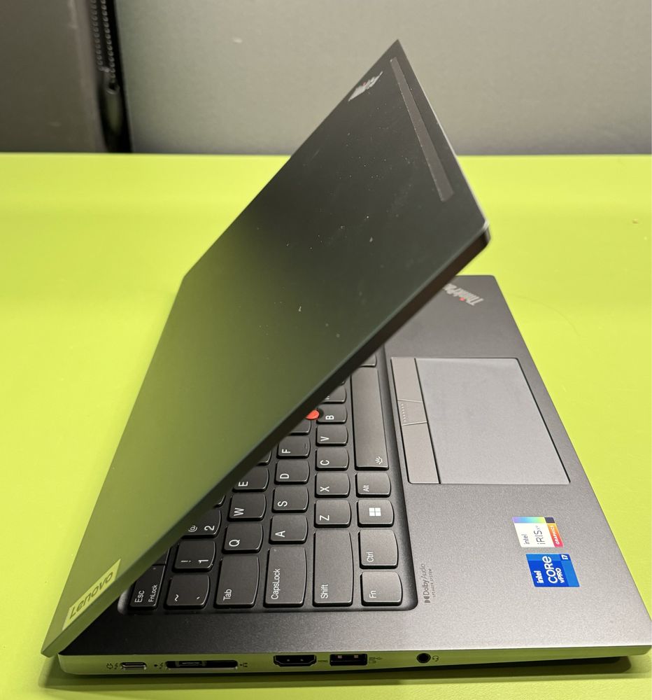 Lenovo Thinkpad T14s Gen2 (i7-1165g7, 16gb,512ssd,FHD IPS Touch)Метал