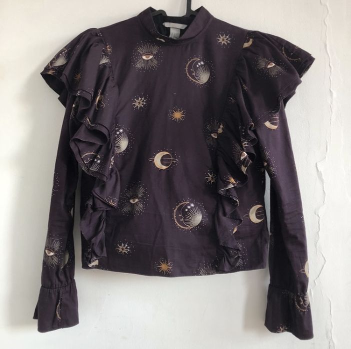 Bluzka fioletowa z falbankami H&M w księżyce