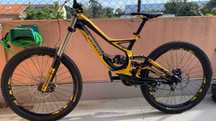 Specialized Demo 8