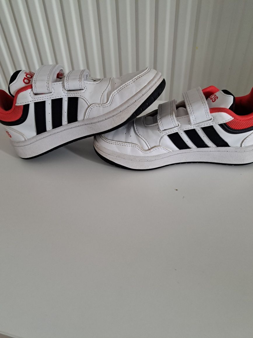 Buty adidas r.31,5 , na rzepy