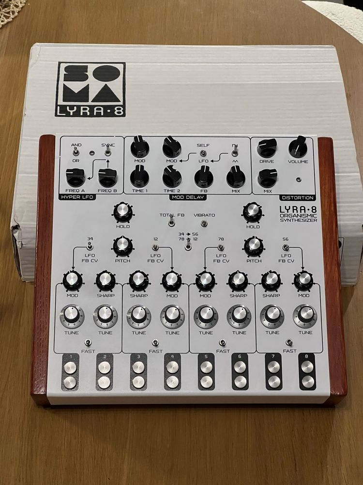 Soma Lyra-8. Syntezator.wawa