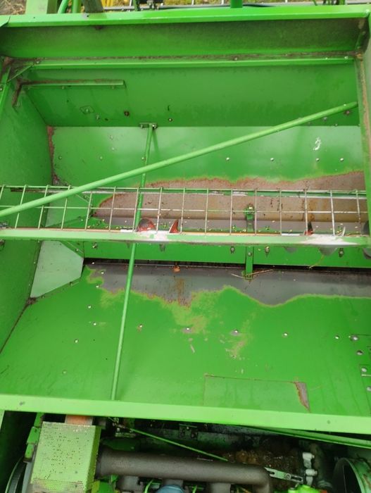 Продам комбайн Джон дір 942