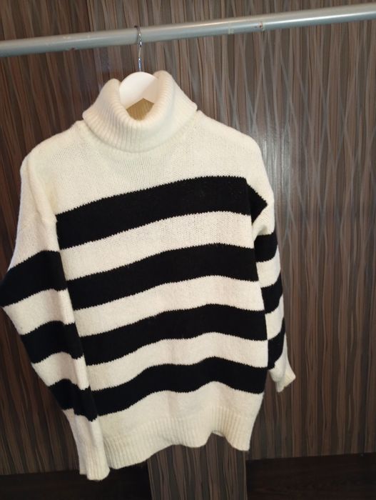 Светр-туніка,розмір М-L