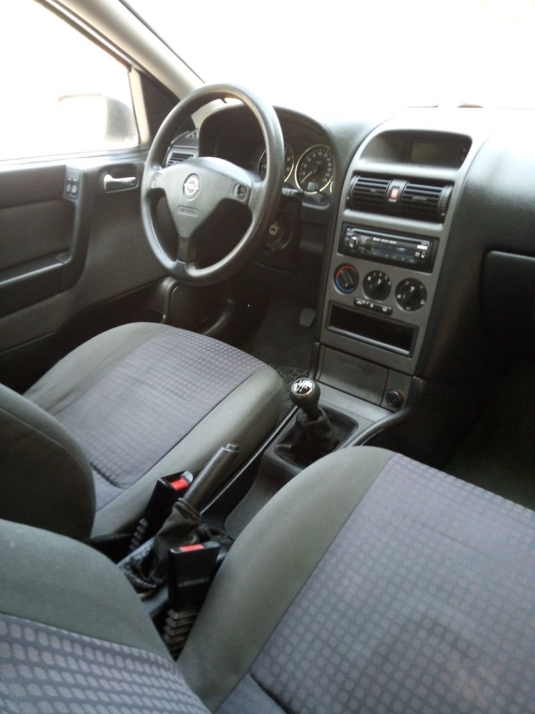 Opel astra 1.4 gasolina de 2003 com Ar condicionado