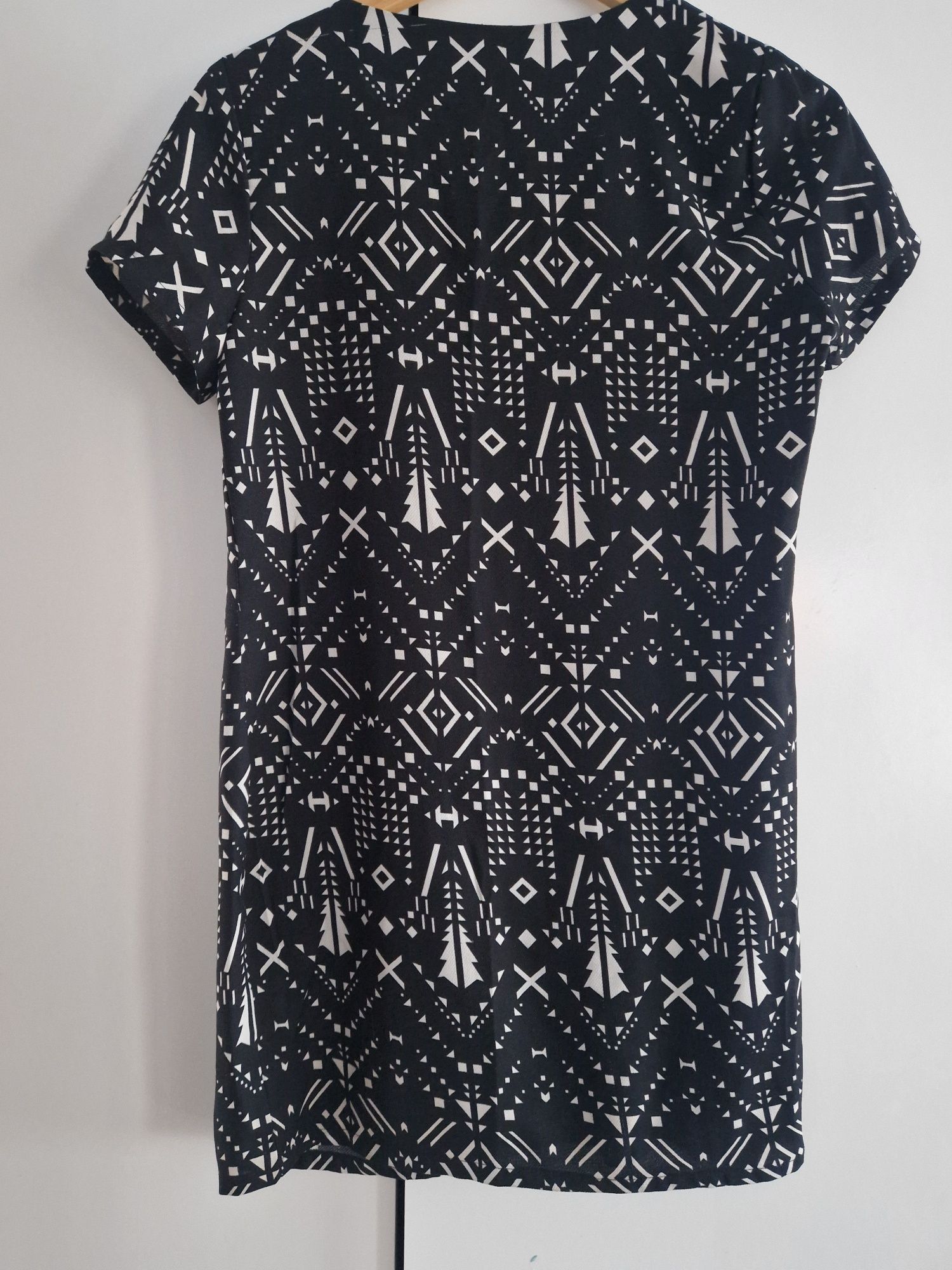Krótka sukienka Missguided