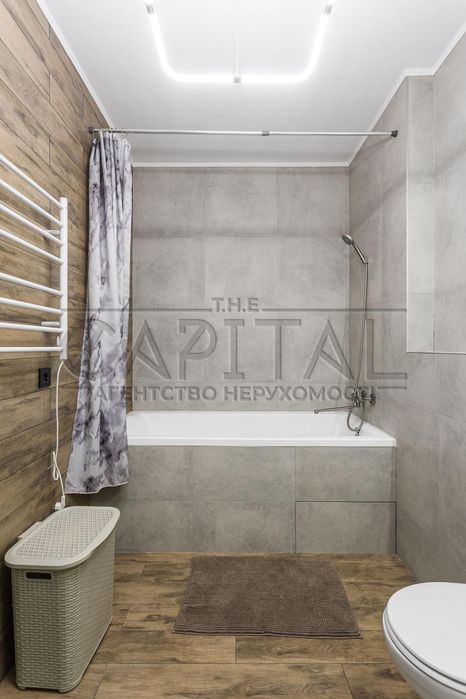 Продажа дома (дуплекс) р-н Жуляны Срочная продажа Держпрограмы ДА