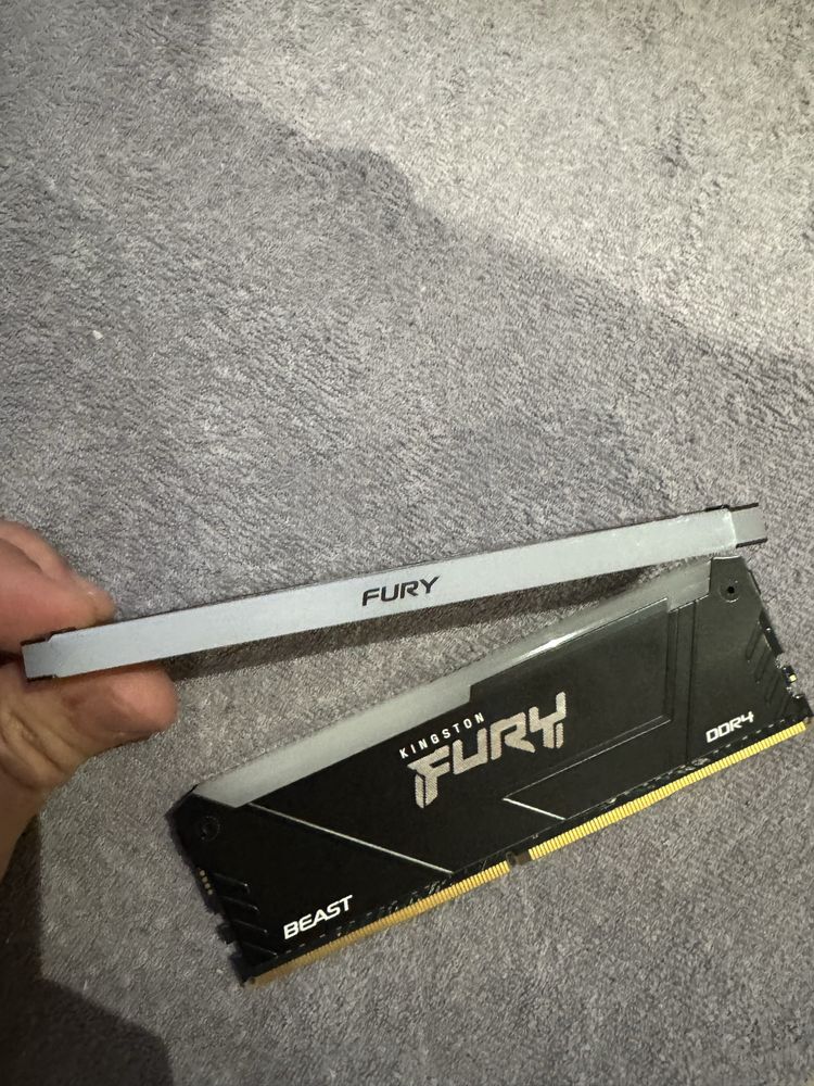 Pamiec RAM Kingston Fury 32GB DDR4 CL16 3200Mhz