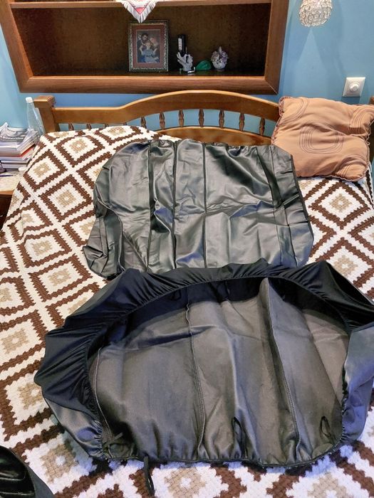 Авточохли універсальні