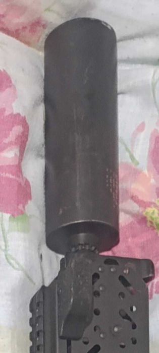 Обвіс буллпап автомата, каліматорний приціл, глушник 7.62