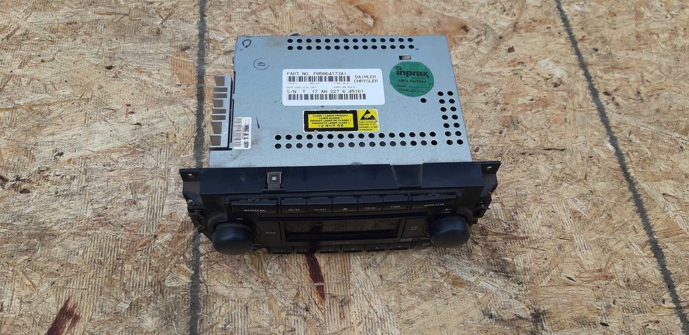 Radio Jeep Grand Cherokee 05-07r Dodge Ram