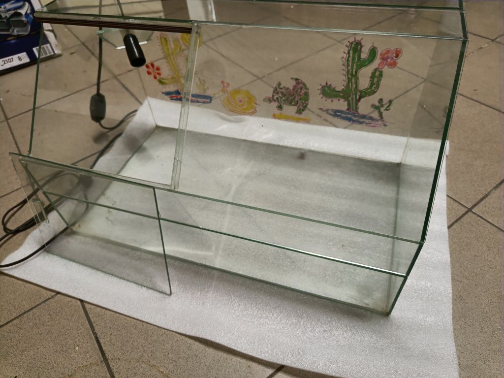 Terrarium 32x32x55