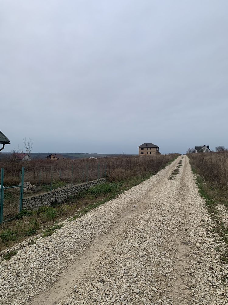 ТЕРМІНОВО.Присутній Торг