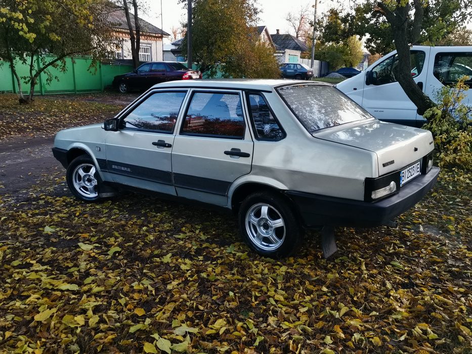 Продам ваз  2199і