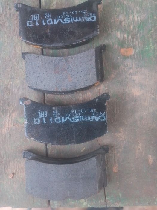 Колодки тормозные передние Таврия Славута
