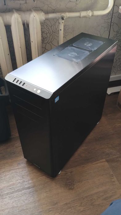 Корпус Lian Li PC-Z70 full tower