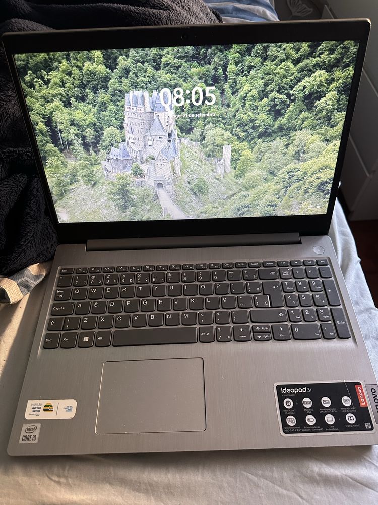 Notebook i3 lenovo usado