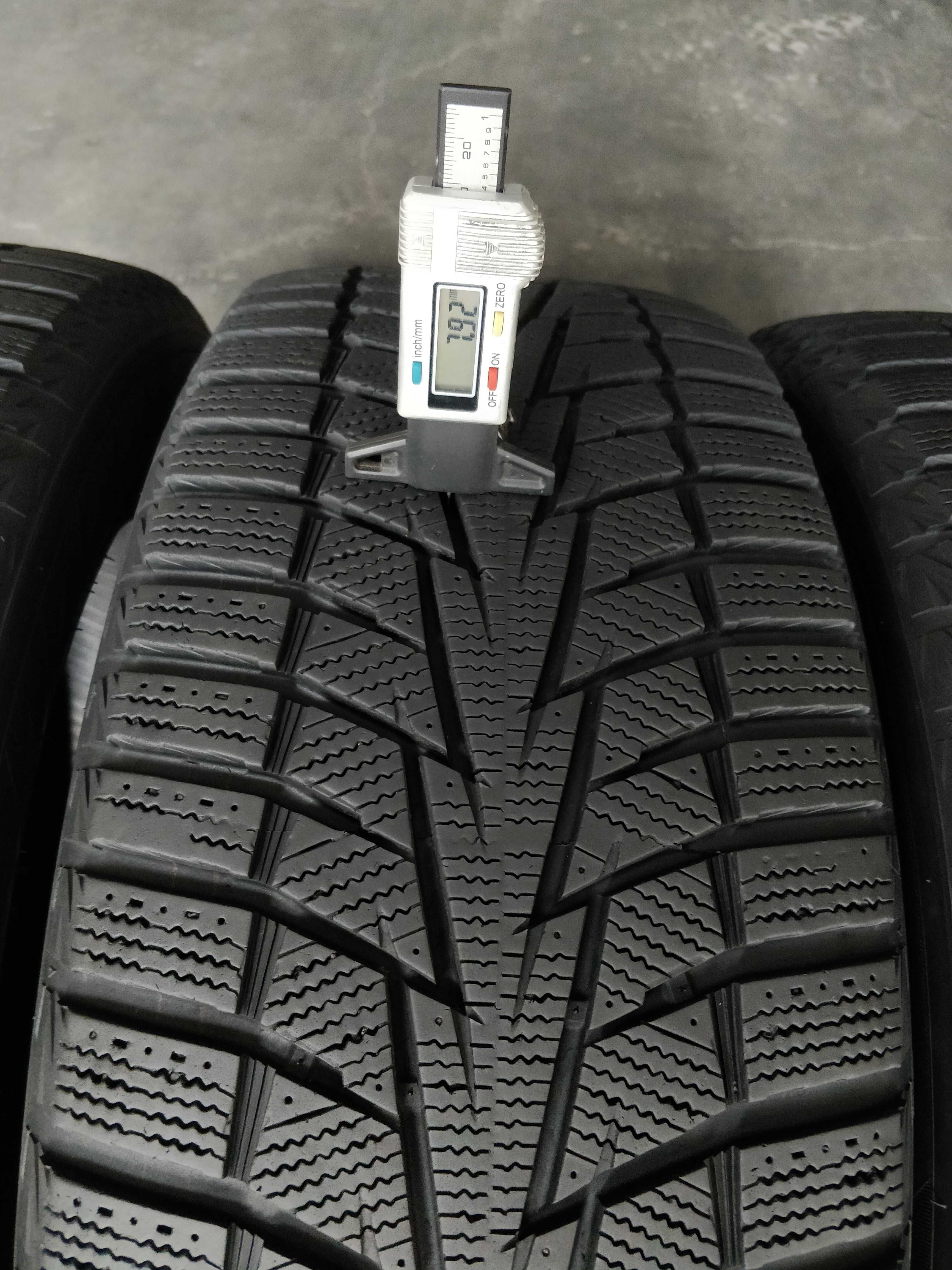 R18 235 55 шини зимові Hankook Winter I`cept X