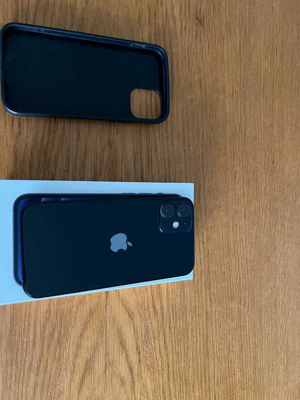 Продам IPhone 12 mini