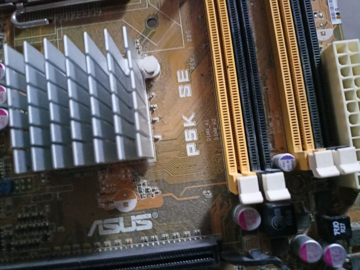 Płyta ASUS P5K-SE z procesorem