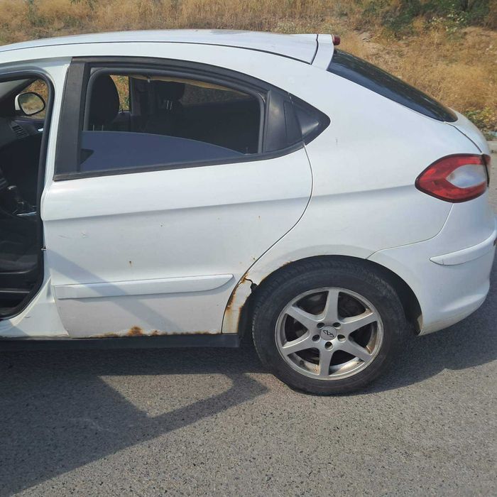 Продам CHERY M11