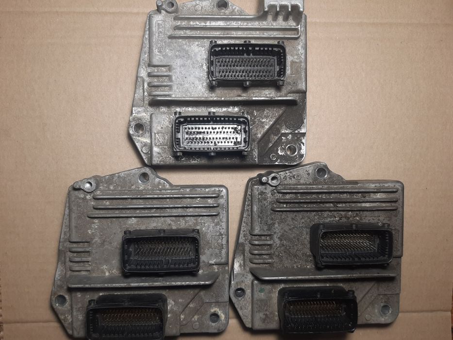 Блок управління двигуном Opel Meriva A 1,6  12249823
