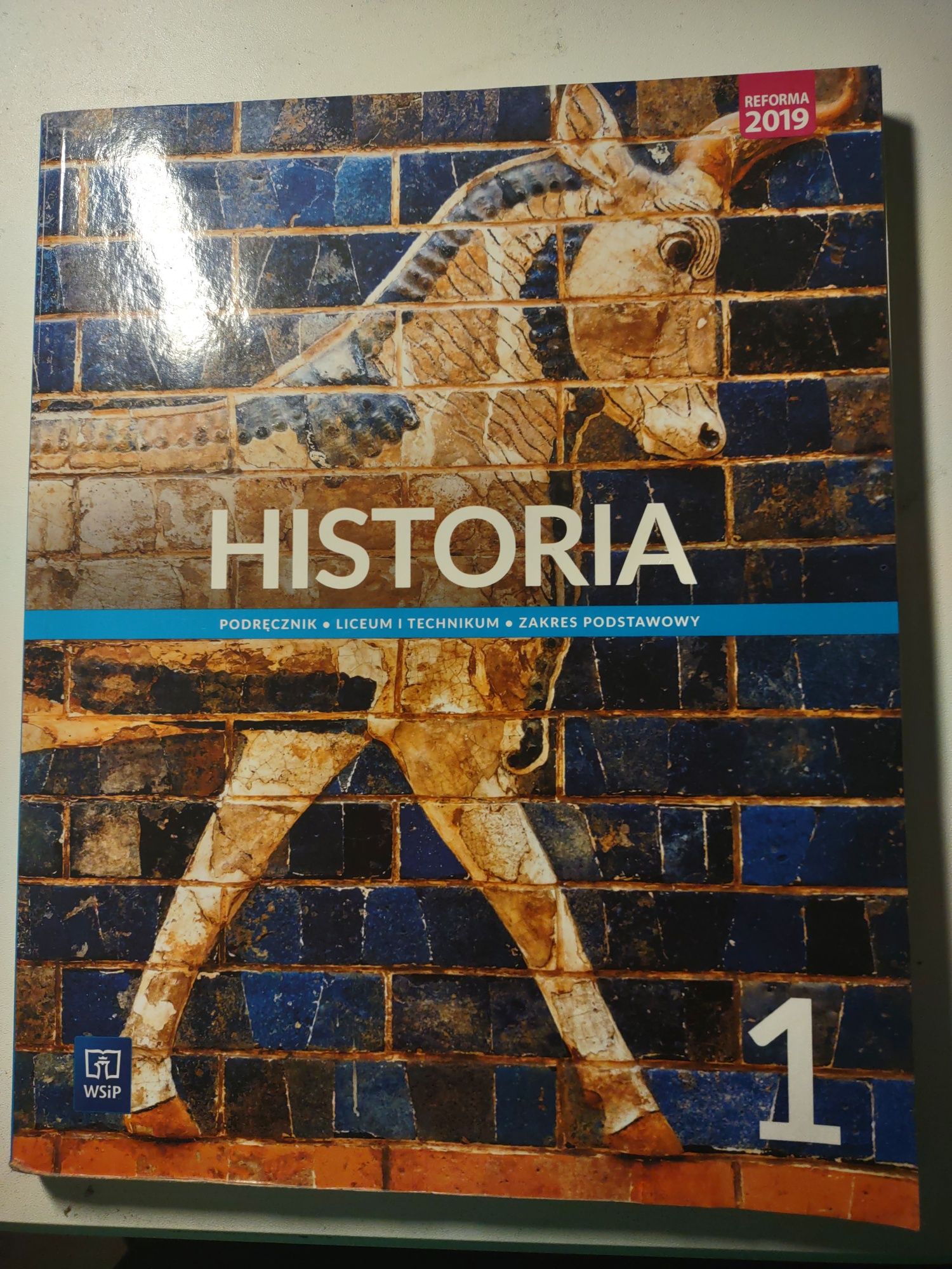 Sprzedam podręcznik do historii 1