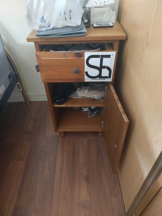 Mesa Cabeceira 39x39x68 cm