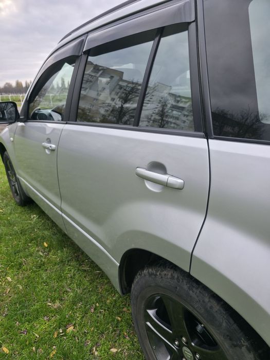 Сузуки гранд  Витара